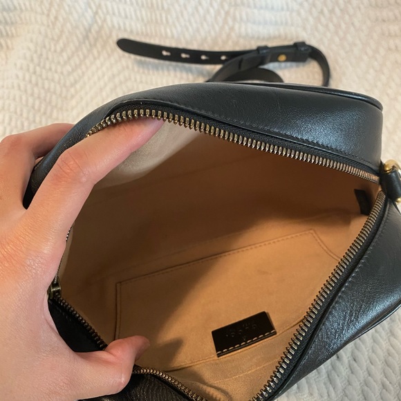 🚫SOLD🚫 Gucci Crossbody - Picture 11 of 16